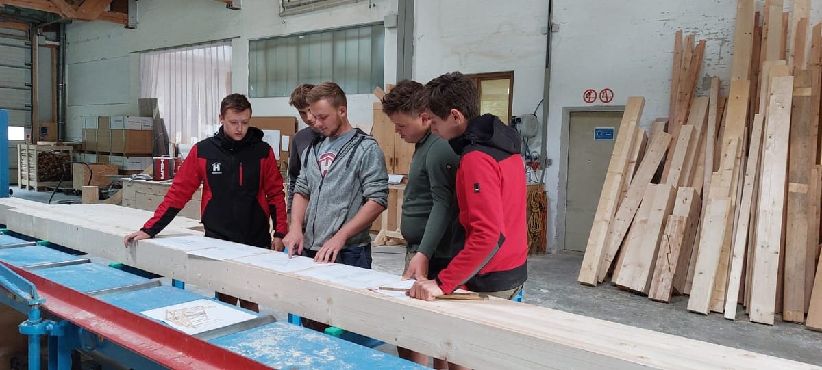 Lehrlingsausbildung bei Hillebrand Bau: Ein Vorzeigemodell
